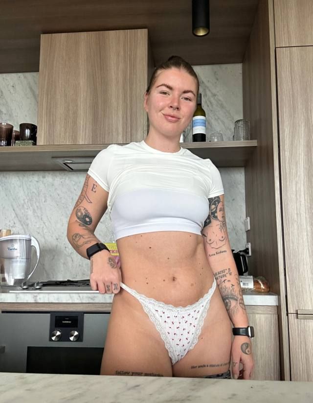 !! NO PAYMENT NEEDED !! I just wanna fuck and get my pussy eaten up, seeking fun !" !! NO PAYMENT NEEDED I'M NOT HUNGRY L - Image 3